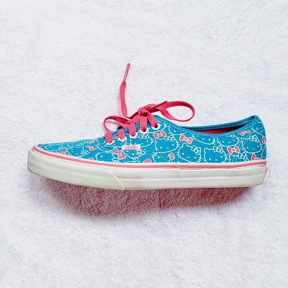 Vans Other - VANS classic canvas hello kitty limited ed👻
